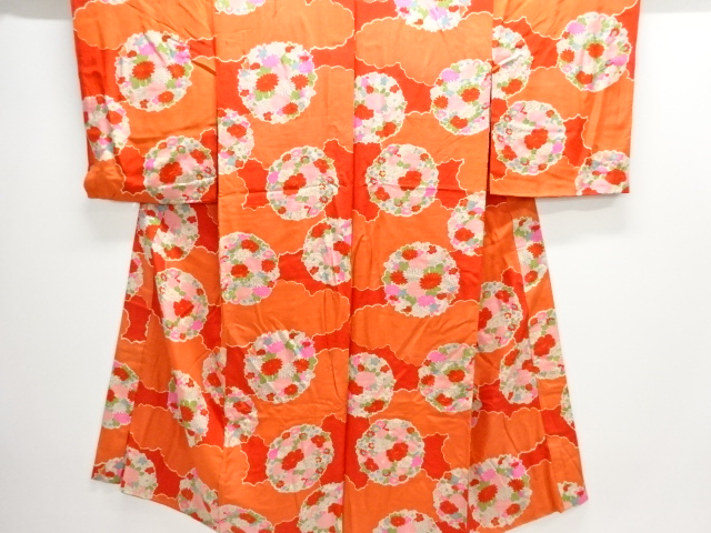 JAPANESE KIMONO / ANTIQUE JUBAN / SILK / CLOUD & FLOWER ROUNDEL